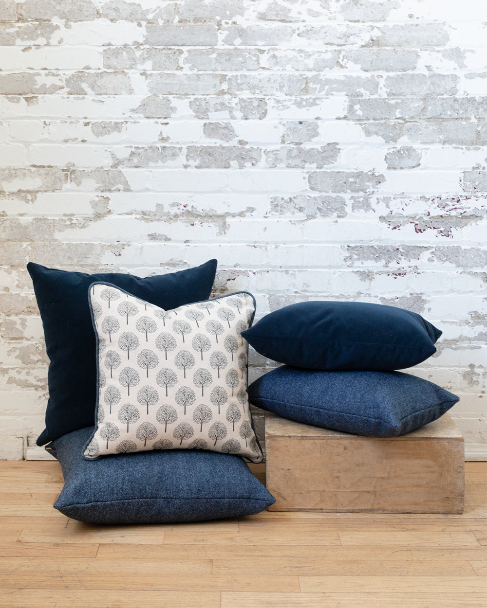 Charlie Wool Pillow Cover, Ink