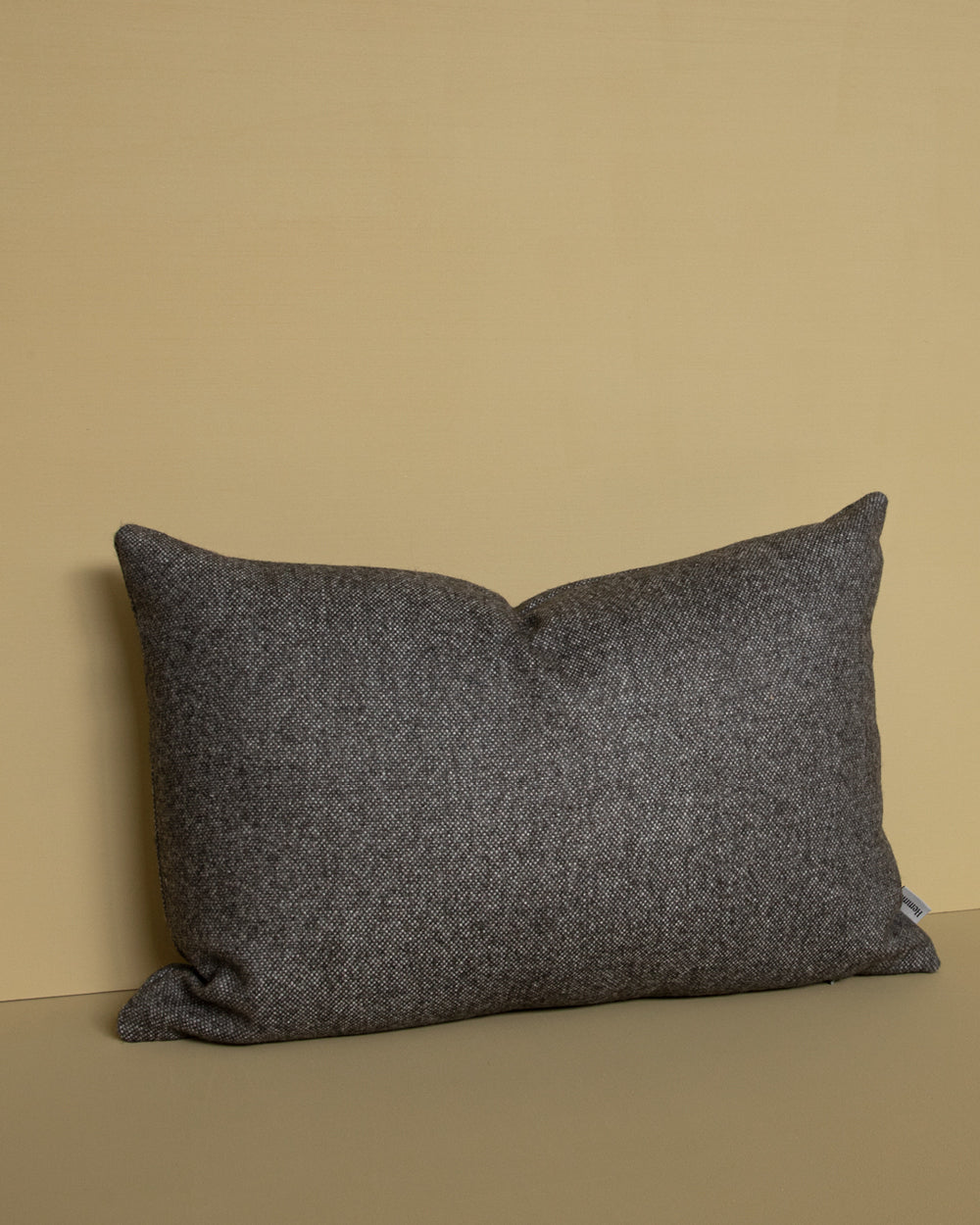 Charlie Wool Pillow Cover, Shadow