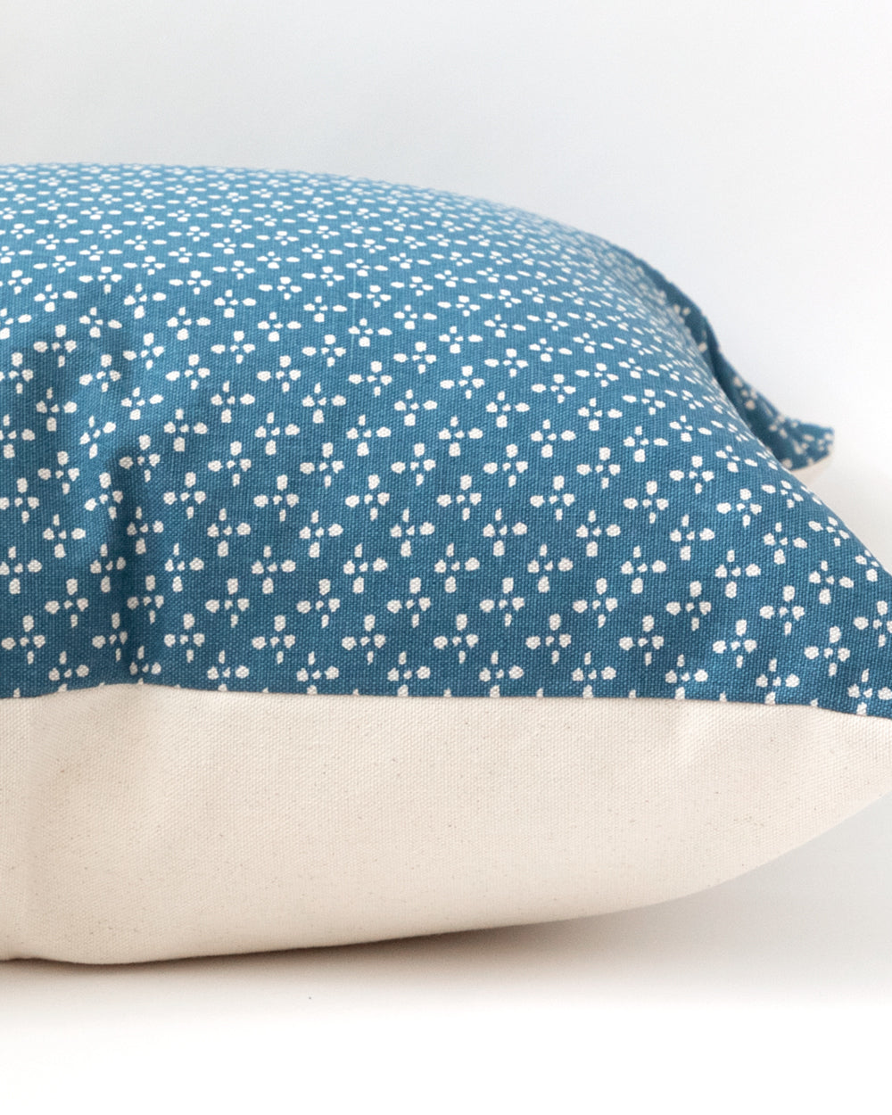 Lexi Pillow Cover, Navy